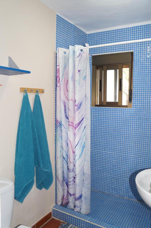 Vine Ridge Studio And Apartment Комарес Экстерьер фото